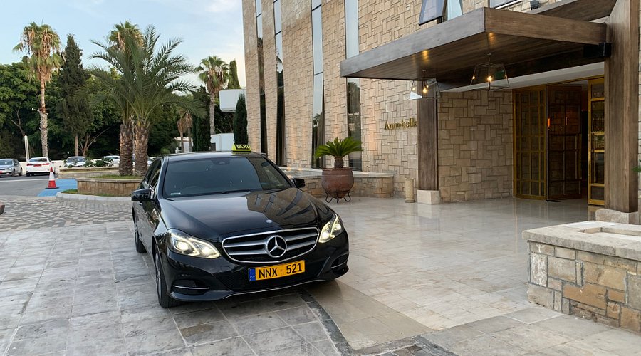 Reliable Transportation Taxi Larnaca Cyprus for Every Traveler
